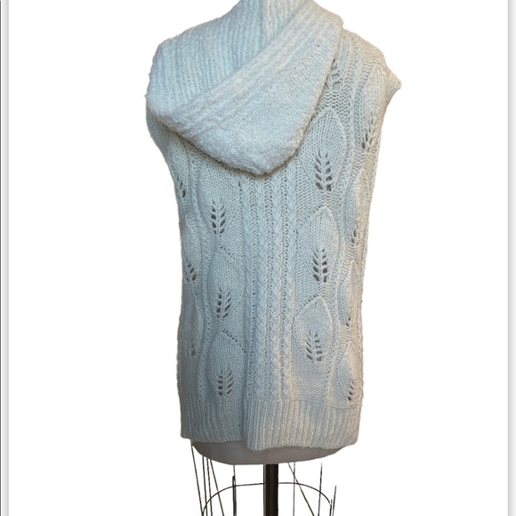 Far Away From Close Sweater Vest Cream Button Front 
Anthropologie - Picture 2 of 5